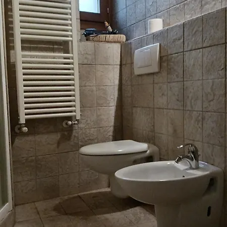 Casa Dei Pasqui' * Bollone